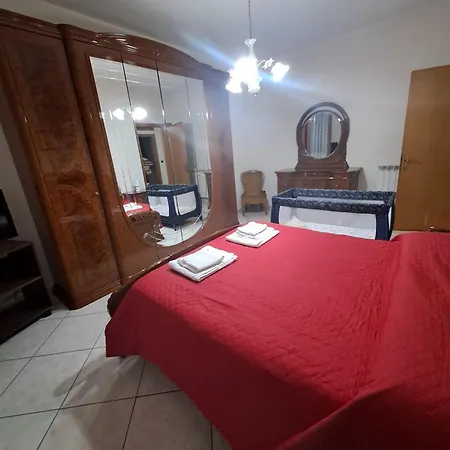Casa San Francesco Διαμέρισμα Mondragone